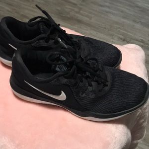 Nike Flex supreme TR6 Sz: 7.5